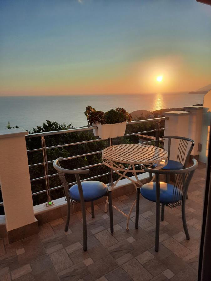 Eduard Lagji Apartament Lukovë Quarto foto