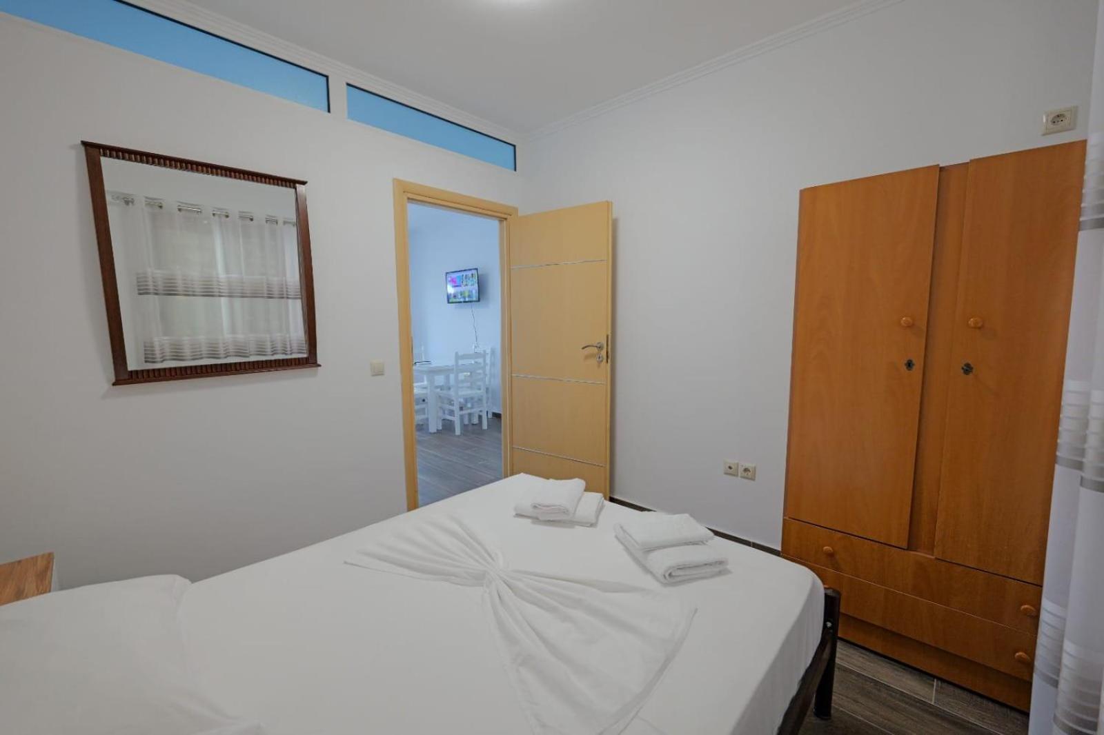 Eduard Lagji Apartament Lukovë Quarto foto