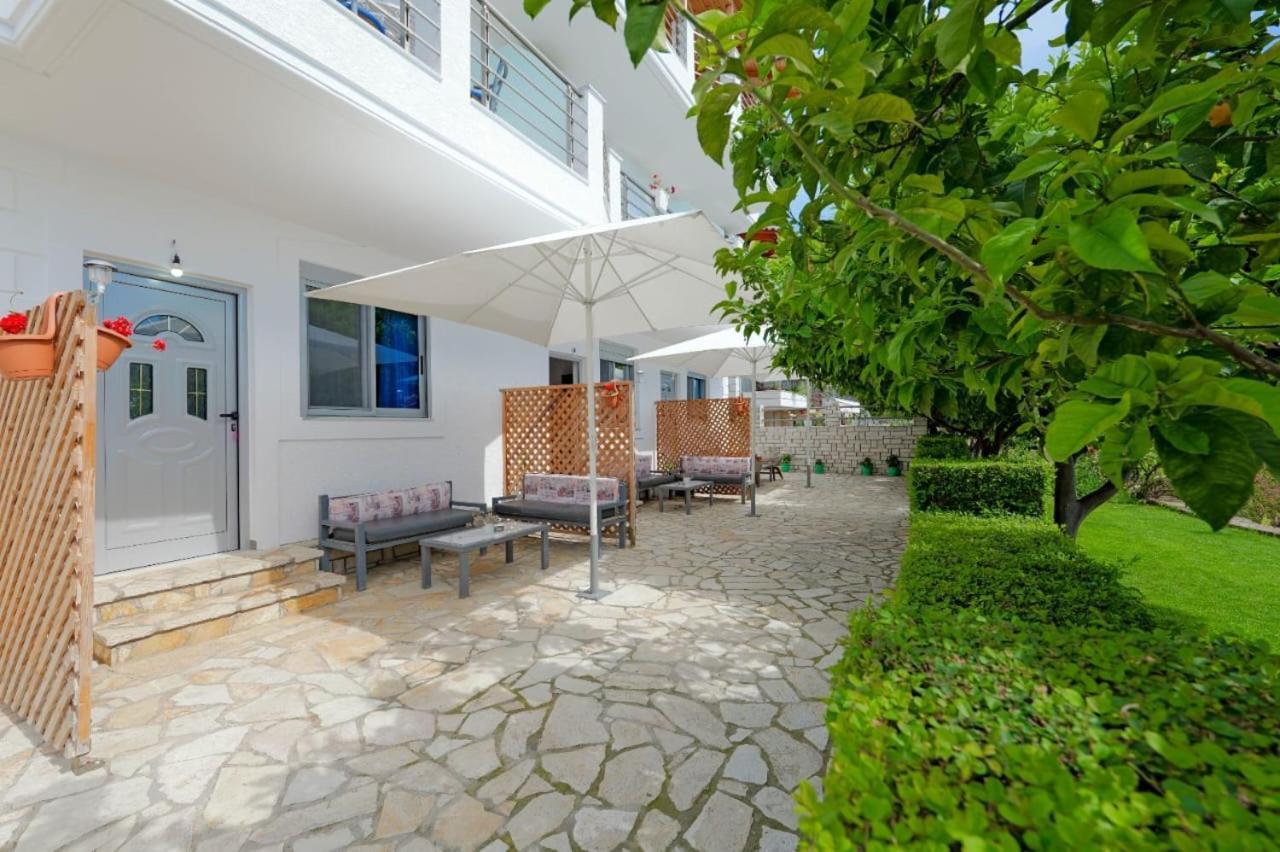 Eduard Lagji Apartament Lukovë Quarto foto